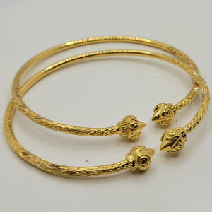 10k pair Traditional West Indian Bangles with lotus head