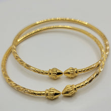 Load image into Gallery viewer, 10k pair Traditional West Indian Bangles
