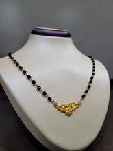 Load image into Gallery viewer, 24&quot; Black Bead Mangal Sutra with 10k Gold wire and design