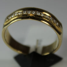 Load image into Gallery viewer, R0024: 14k  wedding band with 0.20ct diamond