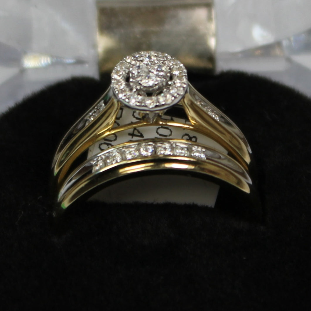 R0065: 10k 3 set wedding rings. 0.60ct total diamond weights.