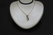 Load image into Gallery viewer, FS1012: 10k 0.10 ct TW chocolate diamond infinity pendant with box chain