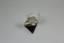 Load image into Gallery viewer, 10k Yellow diamond cluster heart ring
