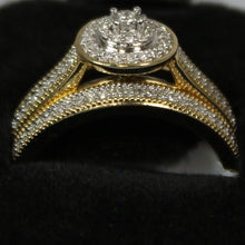 Load image into Gallery viewer, R0053: 10k diamond wedding 0.20ct total weight set with halo and milgrain design.