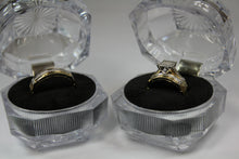 Load image into Gallery viewer, R0024: 10k 3 set wedding rings. 0.25ct total diamond weights.