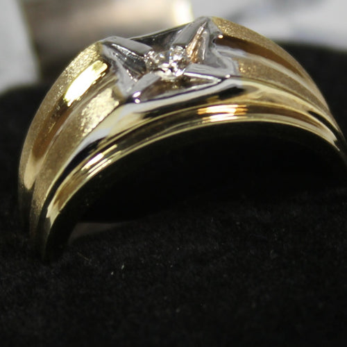 10k 2 tone Men's Ring with 0.10ct diamond.