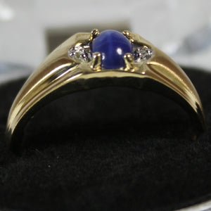 10k Men's ring with genuine Star Sapphire and 0.03ct diamond.