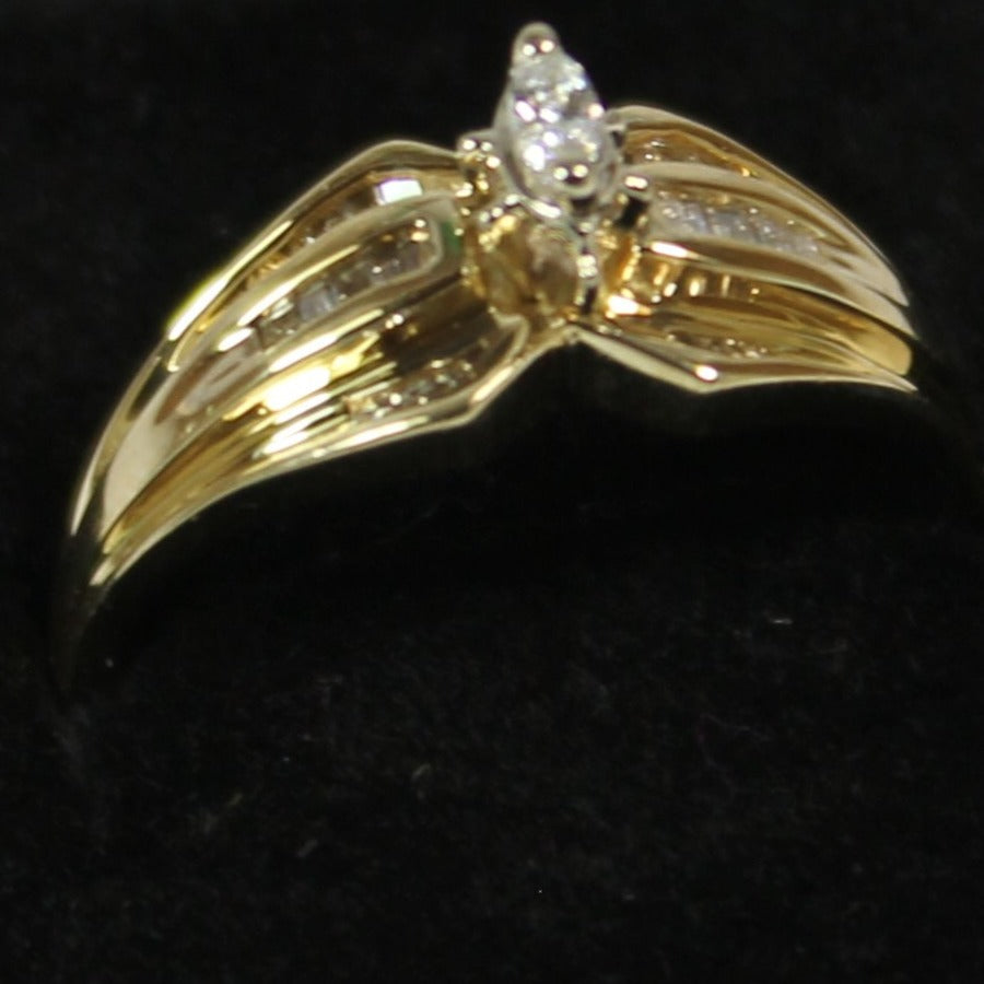10k marquise diamond ring with 0.25ct Diamonds