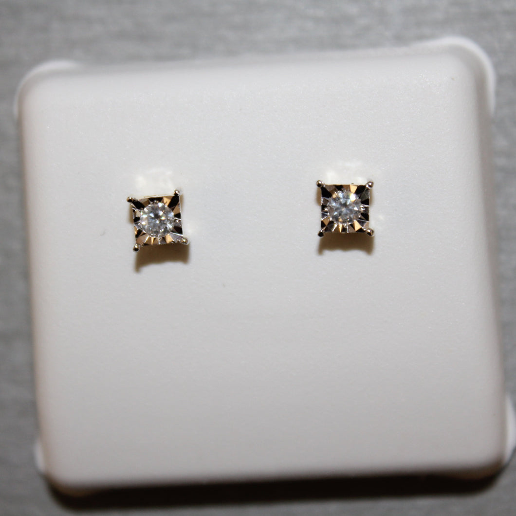 0.12ct Diamond Screwback Illusion Earrings